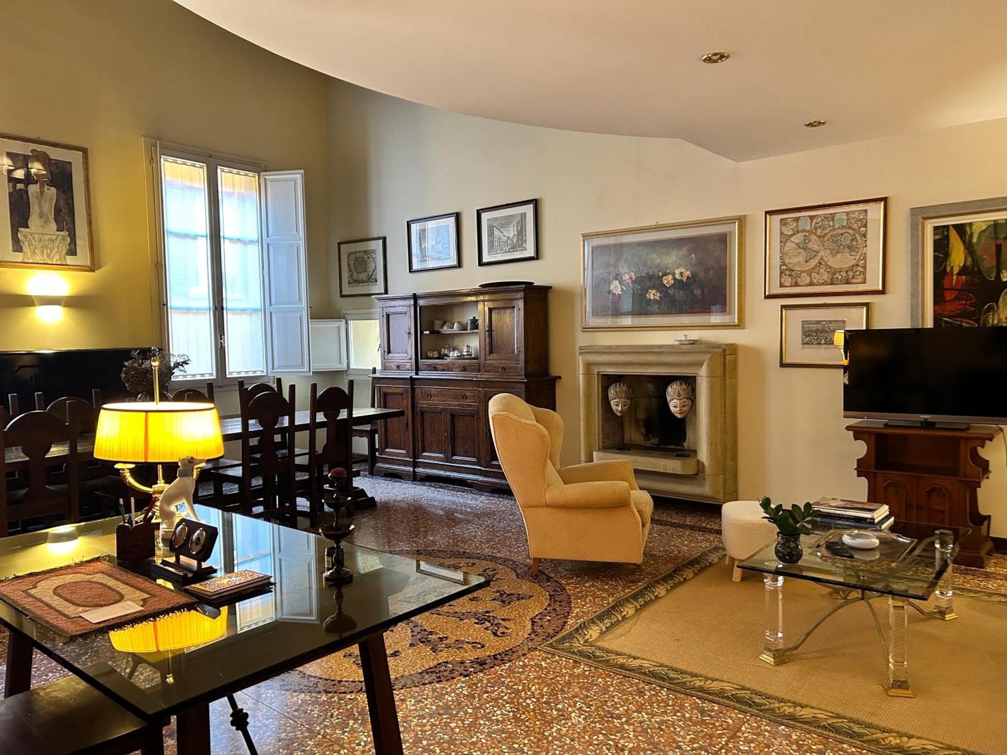 Bologna Medieval Art Loft — Foto 1